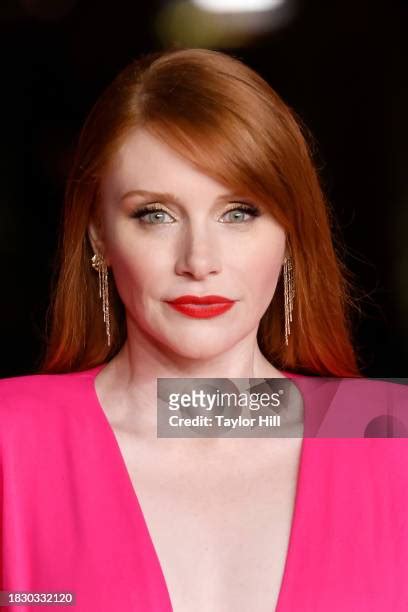 14.682 Bryce Dallas Howard Fotos und hochauflösende Bilder